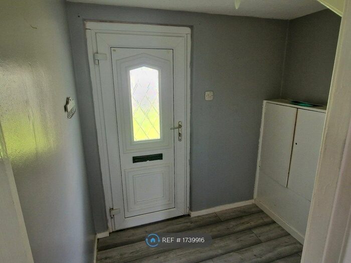 4 Bedroom Semi-Detached House To Rent In Juner Place, Gorebridge, EH23