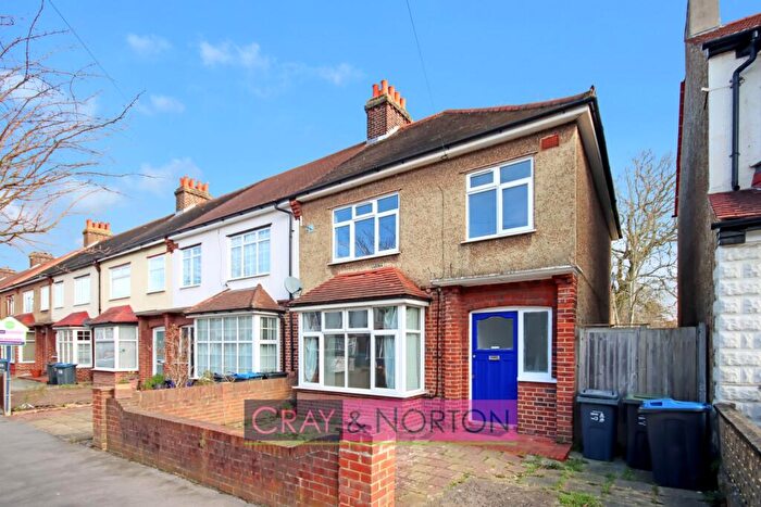 3 Bedroom End Of Terrace House To Rent In Pagehurst Road, Addiscombe, CR0