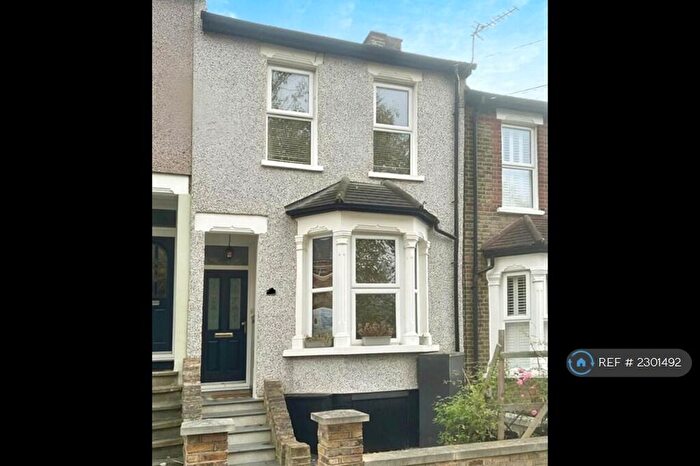 4 Bedroom Terraced House To Rent In Upper Holly Hill Road, Belvedere, DA17