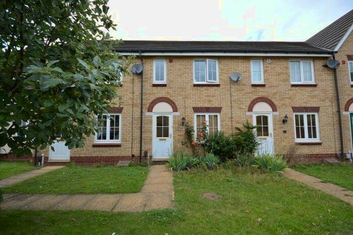 2 Bedroom Property To Rent In Goldfinch Drive, Cambridge, CB24
