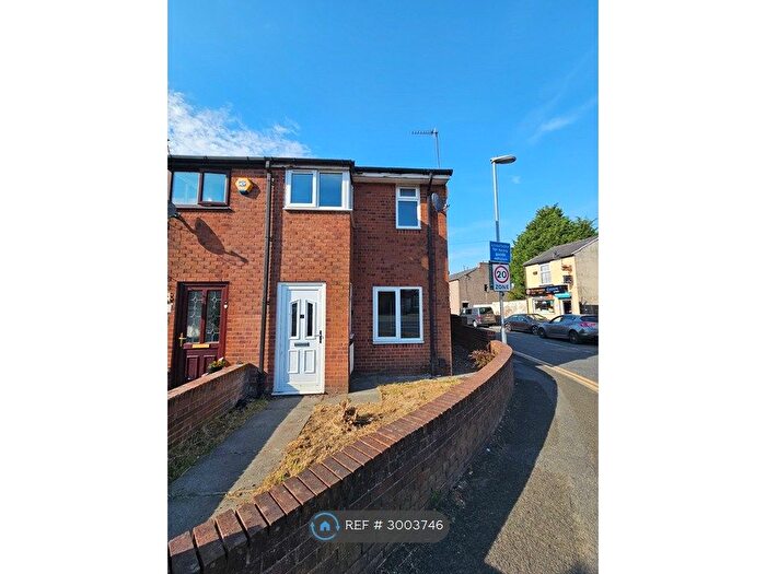 2 Bedroom Semi Detached House To Rent In Bury New Road, Heywood, OL10
