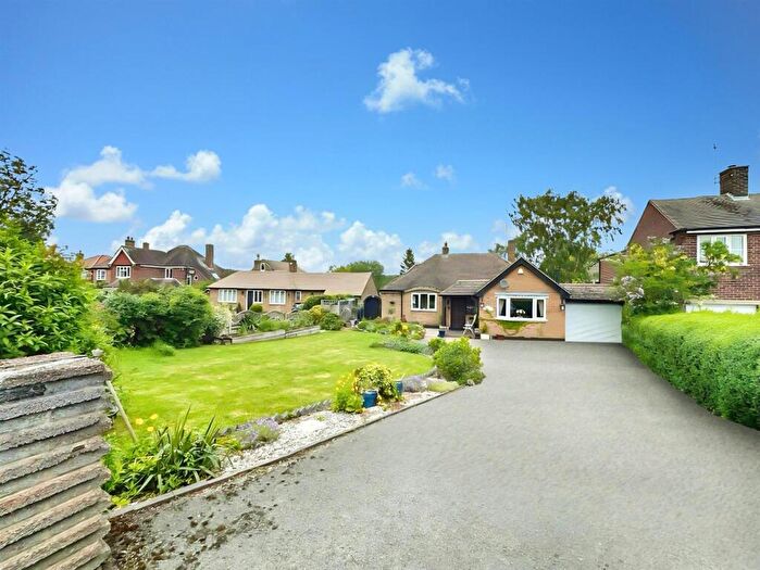 3 Bedroom Detached Bungalow For Sale In Repton Road, Hartshorne, Swadlincote, DE11
