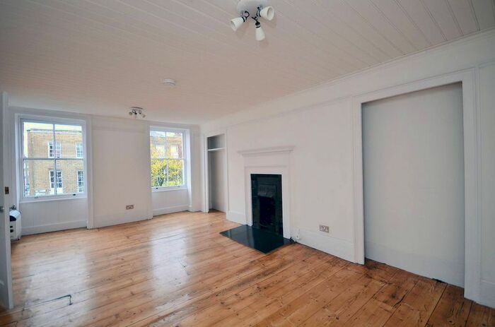 1 Bedroom Flat To Rent In Colebrooke Row, Islington, London, N1