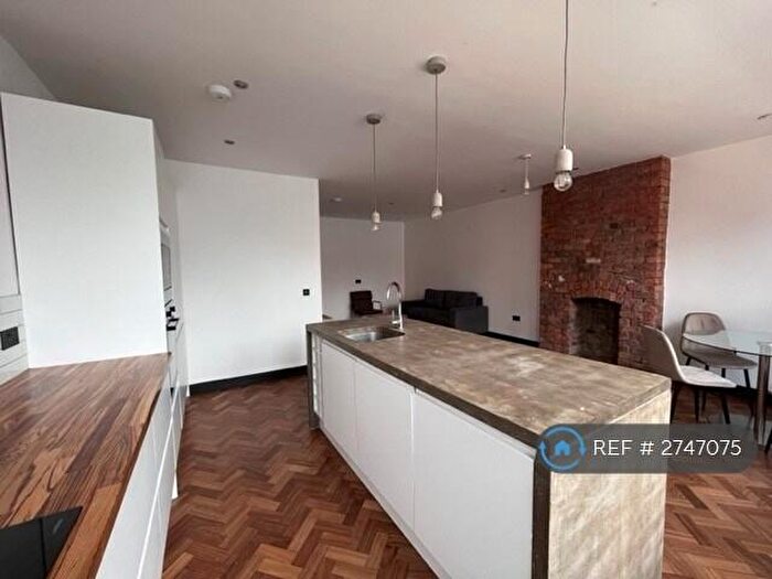 3 Bedroom Flat To Rent In Spear Building, Manchester, M1