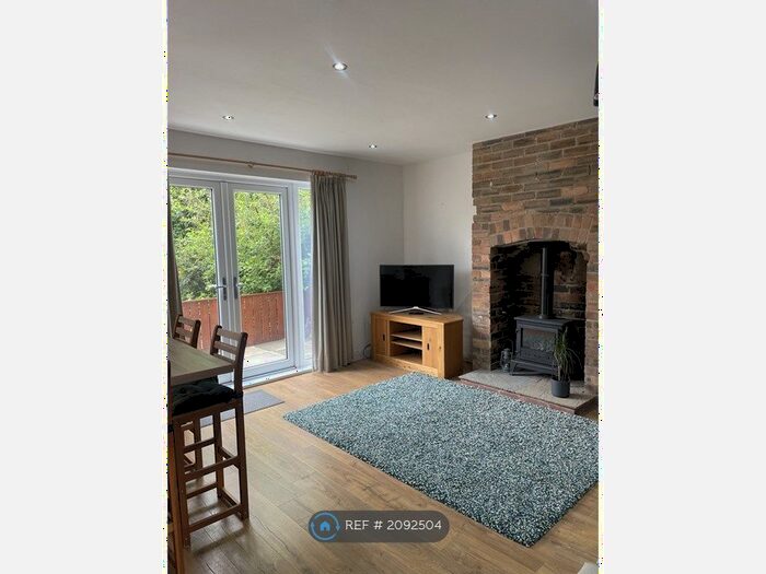 2 Bedroom Flat To Rent In Angerton Gardens, Newcastle Upon Tyne, NE5