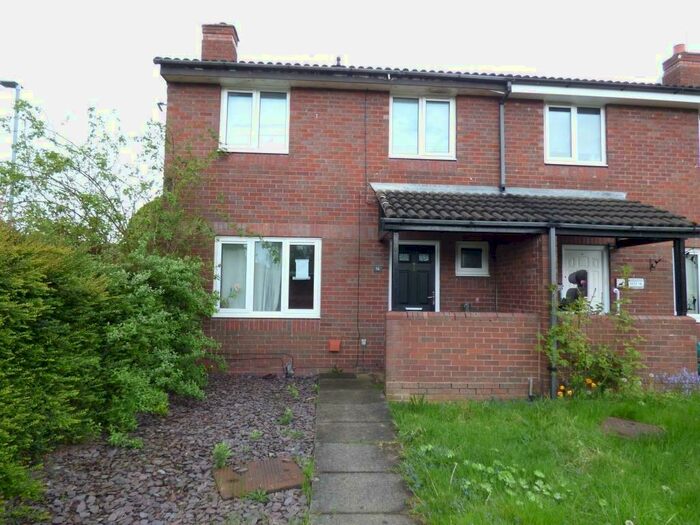 3 Bedroom Terraced House To Rent In Sycamore Lane, ST17