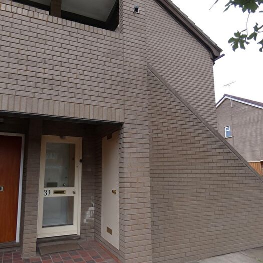 1 Bedroom Studio To Rent In Glenmore Road, Carterton, Oxfordshire, OX18