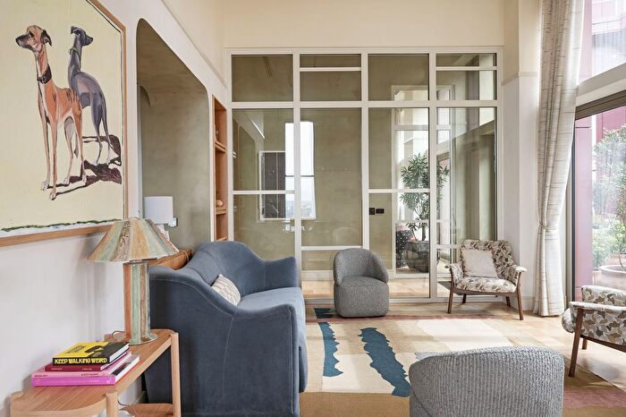 1 Bedroom Flat To Rent In Selbourne Road, Walthamstow, E17