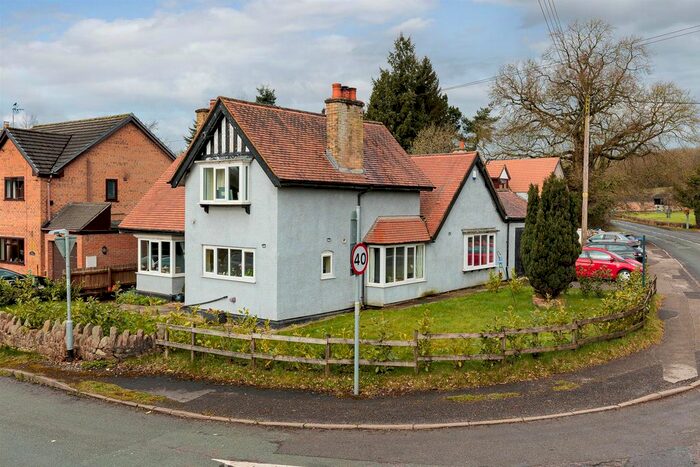 3 Bedroom Detached House For Sale In Rushton Spencer, Macclesfield, SK11