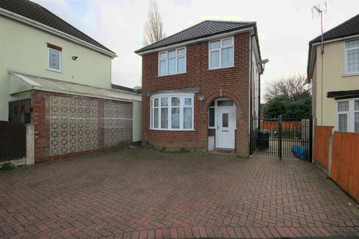3 Bedroom Detached House To Rent In Alwin Road, B65