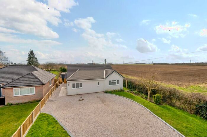 3 Bedroom Detached Bungalow For Sale In Westcliffe Road, Ruskington, NG34