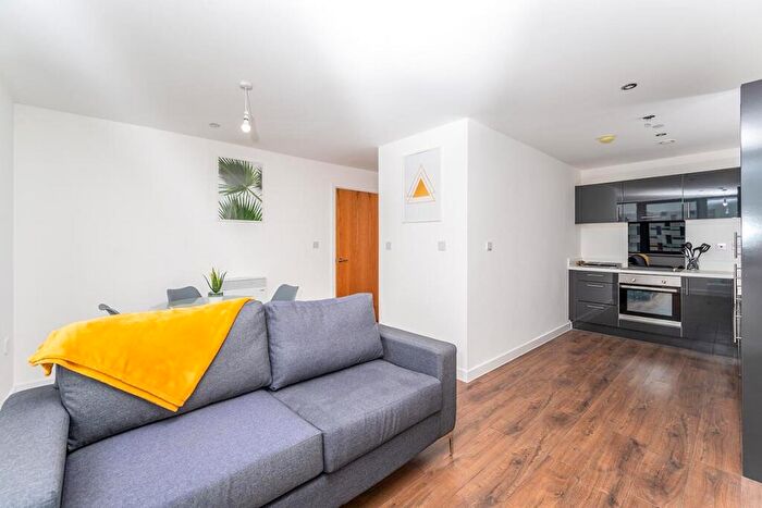 2 Bedroom Apartment To Rent In Tithebarn Street, Liverpool, Merseyside, L2