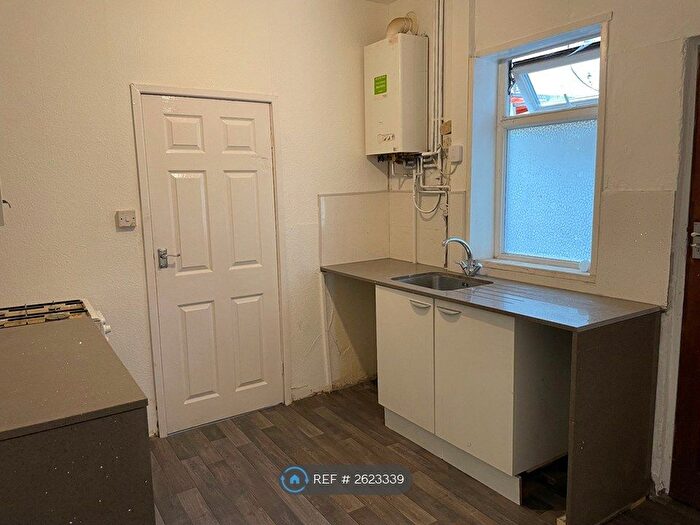 1 Bedroom Flat To Rent In Symons Street, Salford, M7