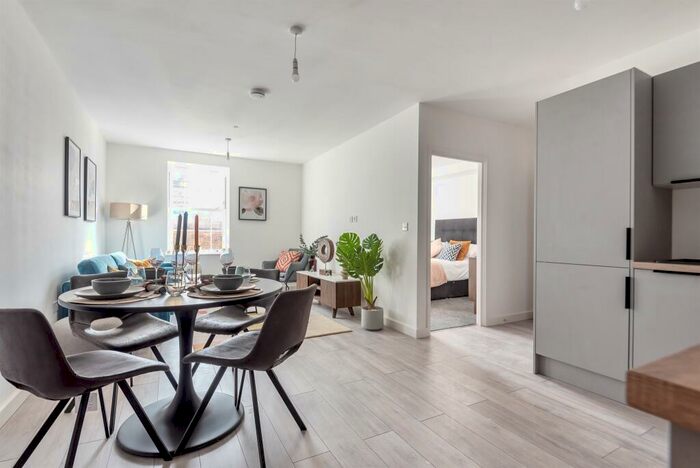 1 Bedroom Flat For Sale In High Street, Maidenhead, SL6