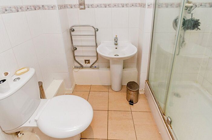 2 Bedroom Flat For Sale In Albion Street, Wolverhampton, West Midlands, WV1