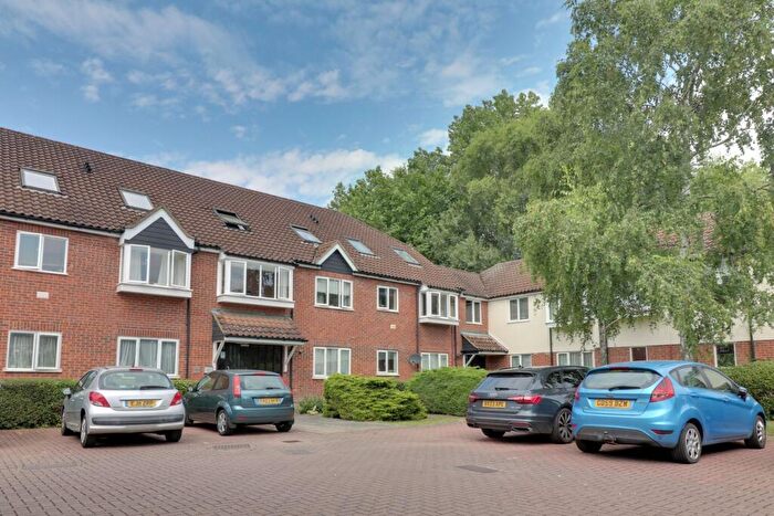 3 Bedroom Flat To Rent In The Meadows, Sawbridgeworth, CM21