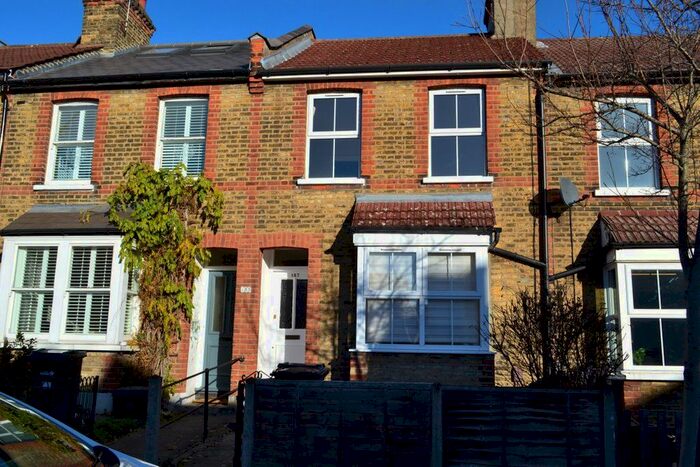 2 Bedroom Cottage To Rent In Horn Lane, Woodford Green IG8
