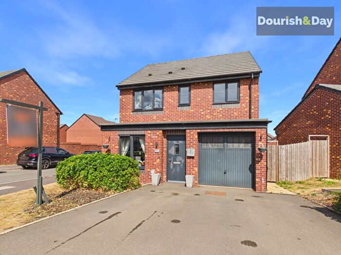 3 Bedroom Detached House For Sale In Martin Drive, Burley Fields, Stafford, ST16