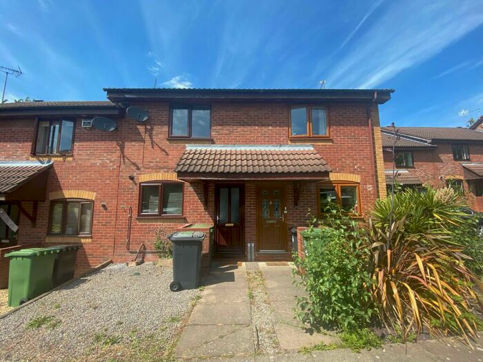 2 Bedroom House To Rent In Ashmores Close, Redditch, B97