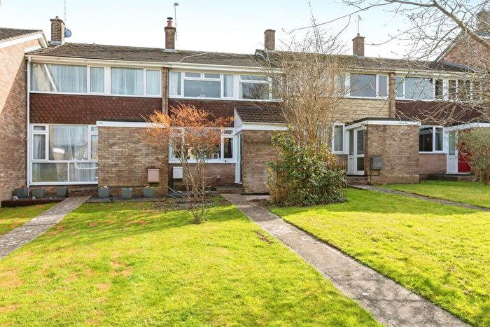 3 Bedroom Terraced House For Sale In Hawkridge Drive, Pucklechurch, Bristol, BS16