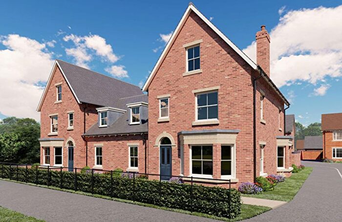 5 Bedroom Semi-Detached House For Sale In Huntshaw Close, Houlton, Rugby, CV23
