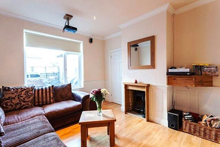 3 Bedroom Apartment To Rent In Tankerton Road, Whitstable, CT5