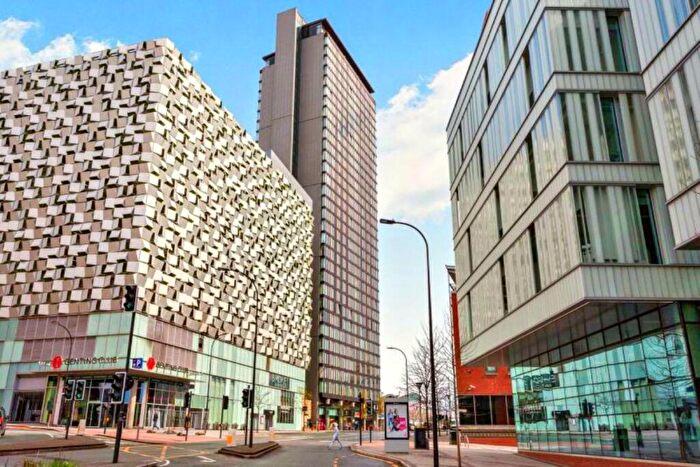 2 Bedroom Apartment To Rent In St. Pauls Square, Sheffield, South Yorkshire, S1