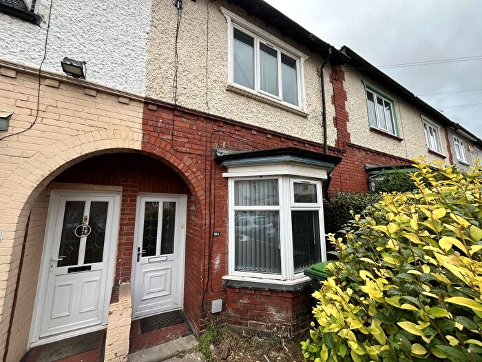3 Bedroom Detached House To Rent In Merrivale Road, Smethwick, West Midlands, B66