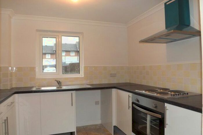 2 Bedroom Property To Rent In Smeaton Square, Plymouth, PL3