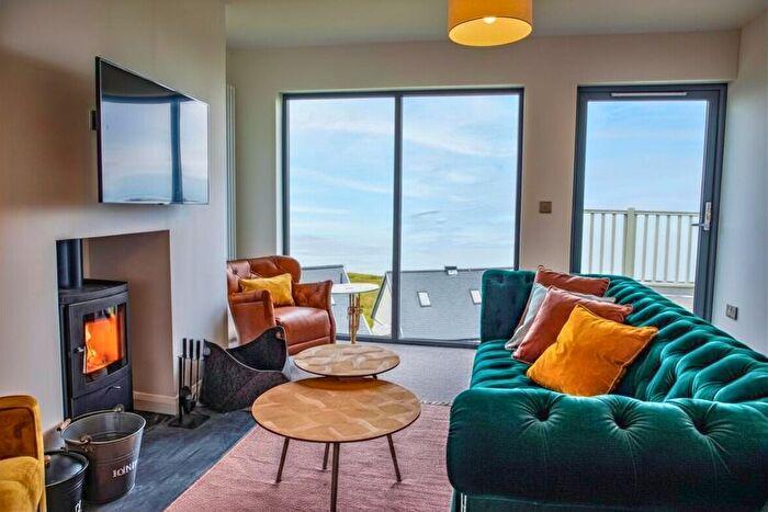 2 Bedroom Flat For Sale In Pistyll Farm, Pwllheli, Gwynedd, LL53