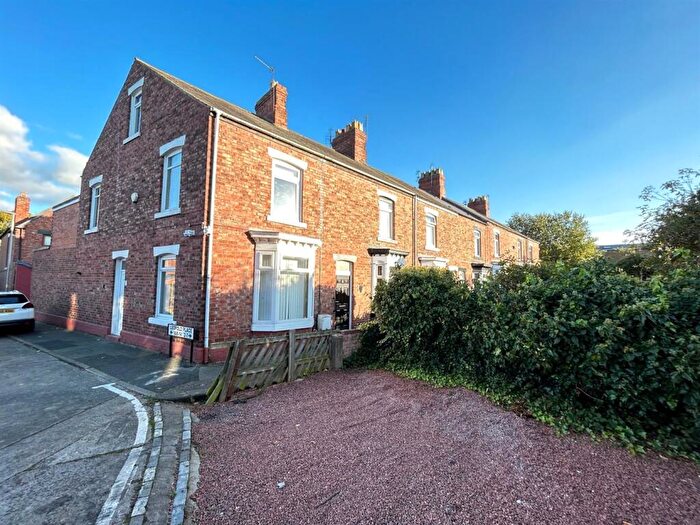 3 Bedroom Semi Detached House To Rent In Leopold Place, Bishop Auckland, DL14