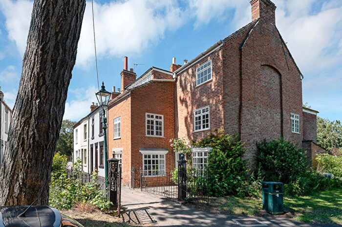 4 Bedroom End Of Terrace House For Sale In Church Lane, Quorn, LE12