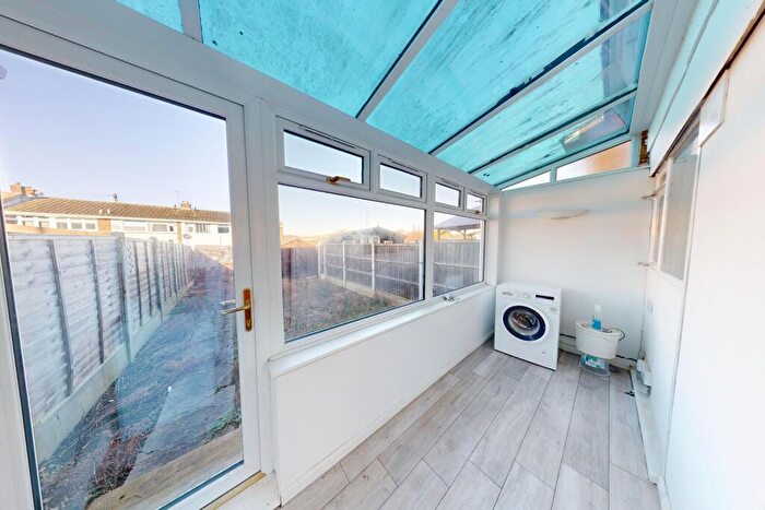 3 Bedroom Terraced House For Sale In Brampton Close, Stanford-Le-Hope, Essex, SS17