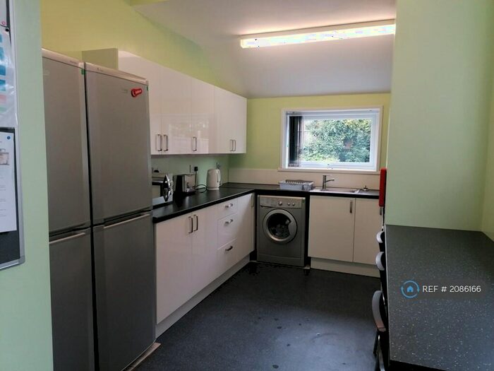 5 Bedroom Terraced House To Rent In Sir Thomas Whites Road, Coventry, CV5