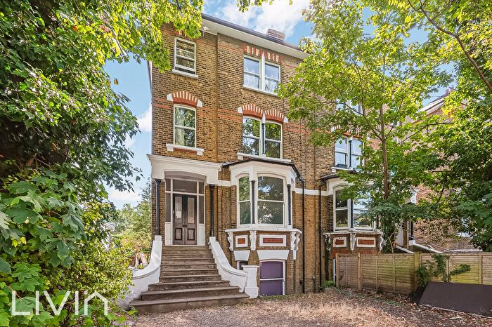 2 Bedroom Flat To Rent In Canning Road, Croydon, CR0