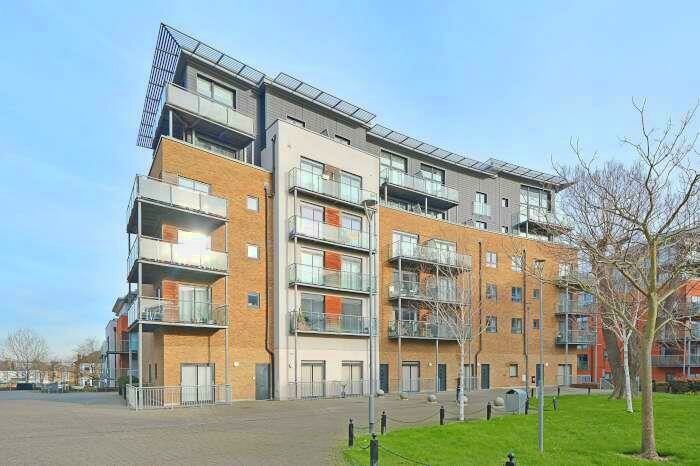 1 Bedroom Apartment To Rent In Catalpa Court, London, SE13