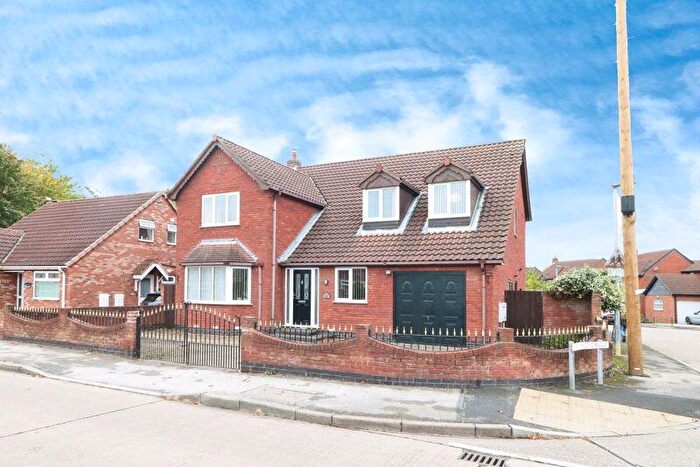 4 Bedroom Detached House For Sale In Daisyfield Drive, Hull, HU11