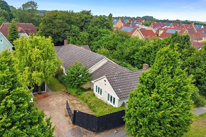 4 Bedroom Bungalow For Sale In Burgattes Road, Little Canfield, Great Dunmow, CM6