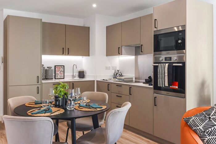 2 Bedroom Flat To Rent In Mercer West Madison East, Leeds, LS2