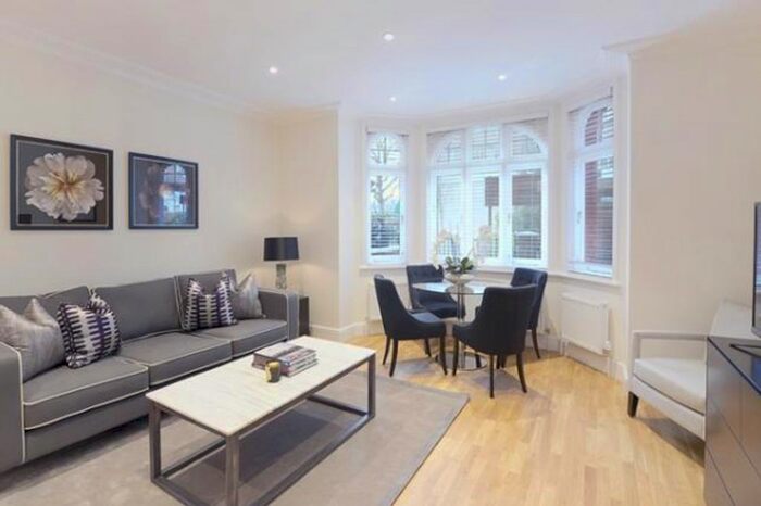 2 Bedroom Flat To Rent In Hamlet Gardens, Hamlet Court Hamlet Gardens, W6