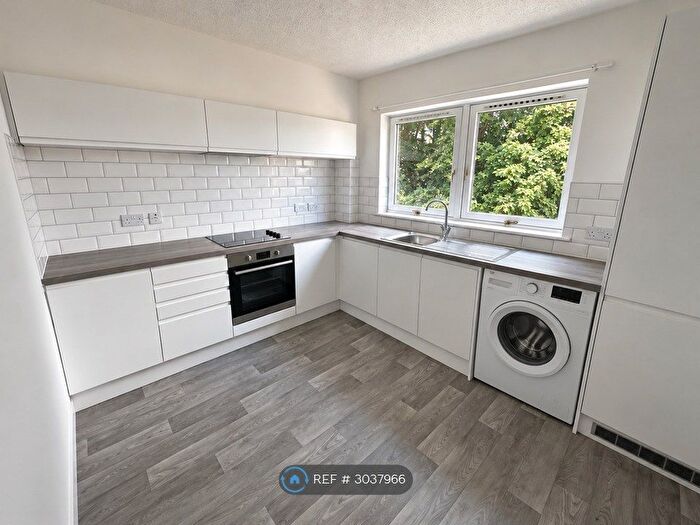 2 Bedroom Flat To Rent In Craig Park, Nigg, Aberdeen, AB12