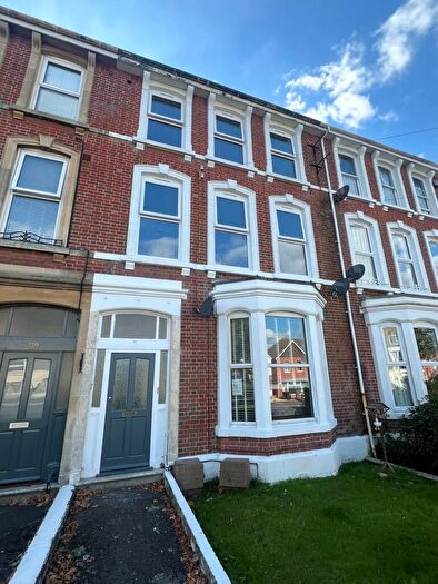 3 Bedroom Apartment To Rent In Dorchester Road, Weymouth, DT4