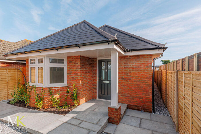 2 Bedroom Detached Bungalow For Sale In Malvern Road, Bournemouth, BH9