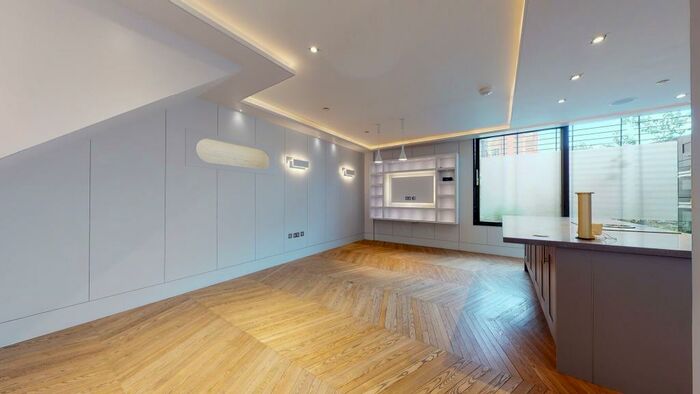 4 Bedroom Ground Flat To Rent In Ferdinand Street, NW1