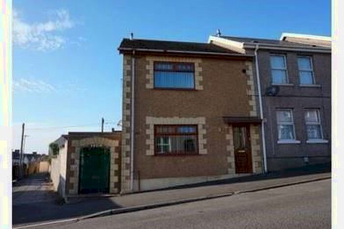 4 Bedroom House To Rent In Gelli Street, Port Tennant, Swansea, SA1
