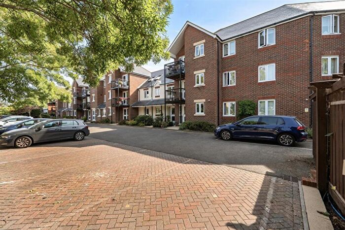 1 Bedroom Retirement Property For Sale In St Paul's Lodge, Shoreham-By-Sea, West Sussex, BN43