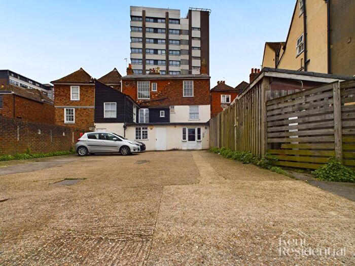 1 Bedroom Flat To Rent In Knightrider Street, Maidstone, ME15