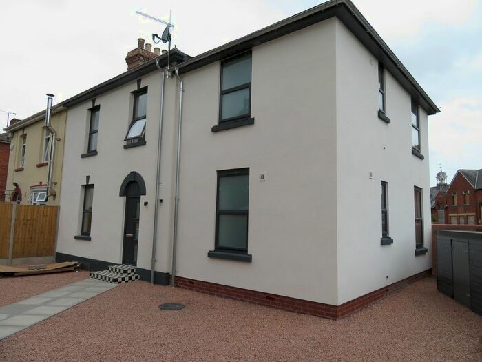 1 Bedroom Studio To Rent In Knights Court, Daws Road, Hereford HR1