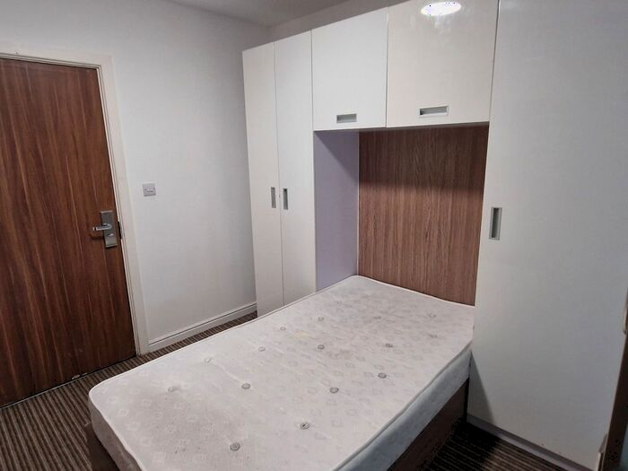 Studio To Rent In Sunbridge Halls, Sunbridge Road, Bradford, BD1