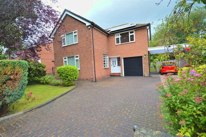 4 Bedroom Detached House To Rent In New Forest Road, Wythenshawe, Manchester, M23